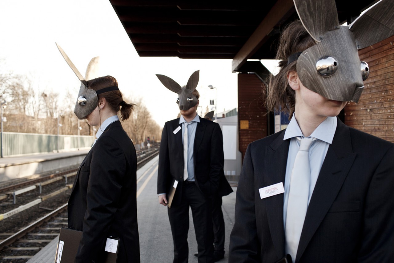 pietgitz Travel with brain rabbits – Björn Neukom & Hanna Reidmar